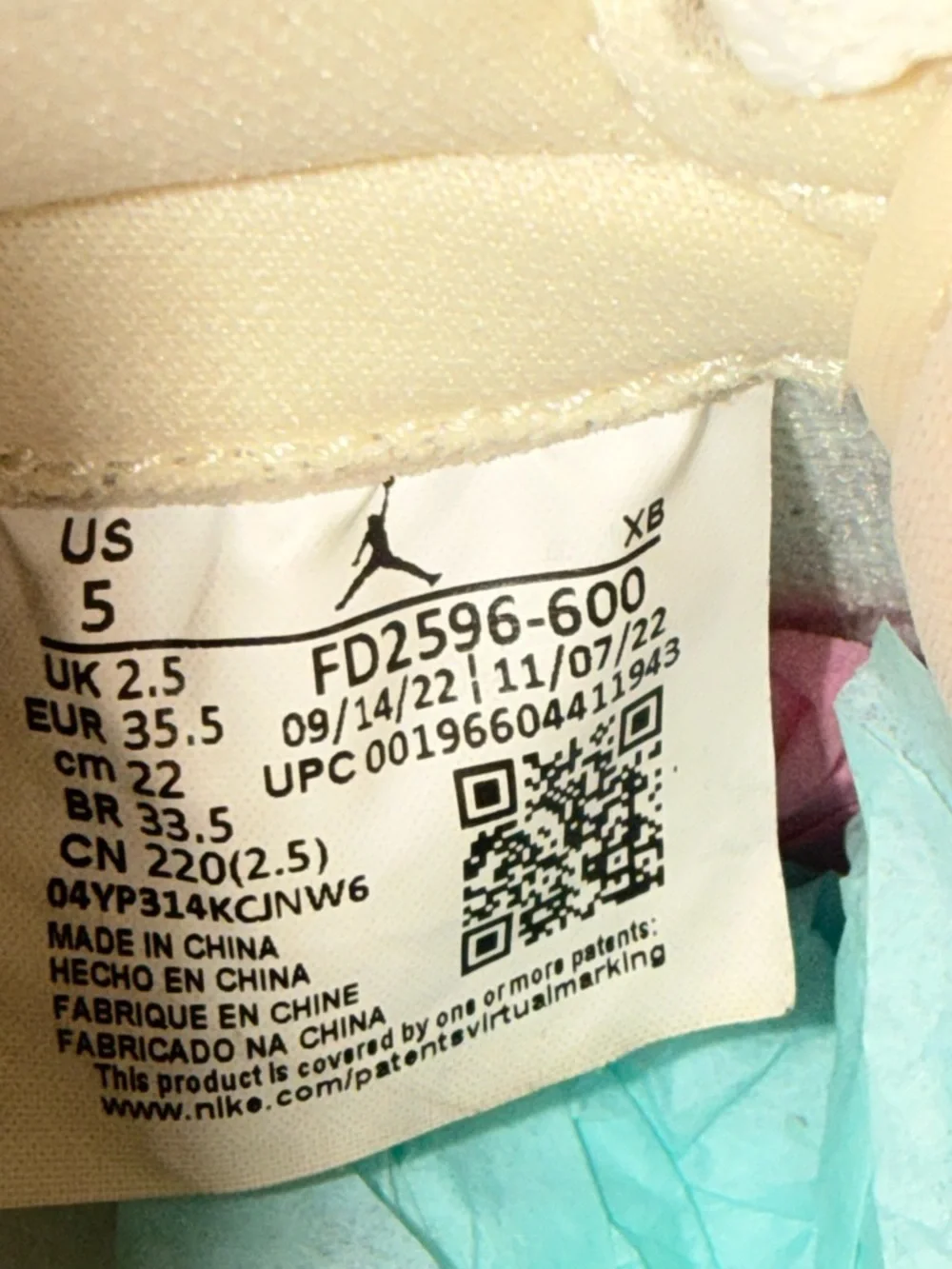 Nike Women's High Top Sneakers Pink White - Picture 4 of 4